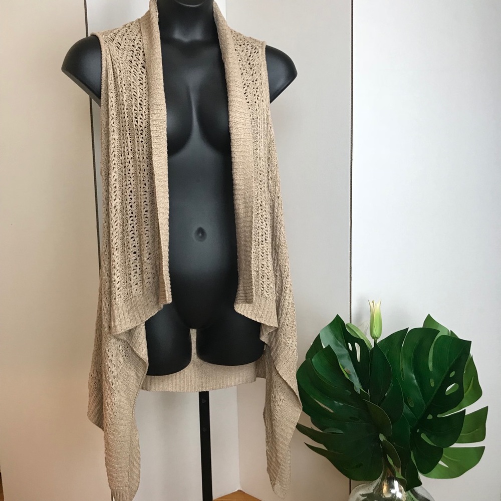 Forever 21 Tan crochet knit waterfall vest